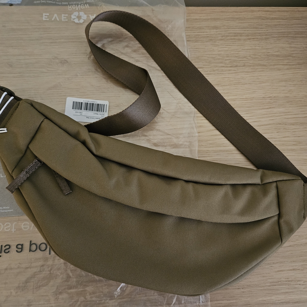 Everlane Renew Transit Fanny Pack Bag Beech Color